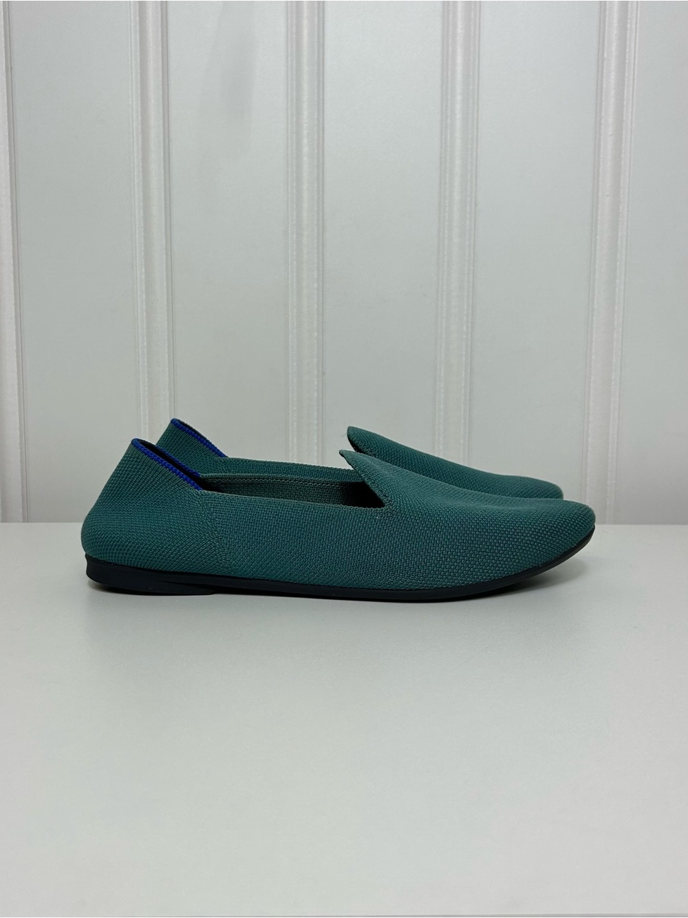 Rothy’s almond toe teal flats slip on teal women’s 5.5